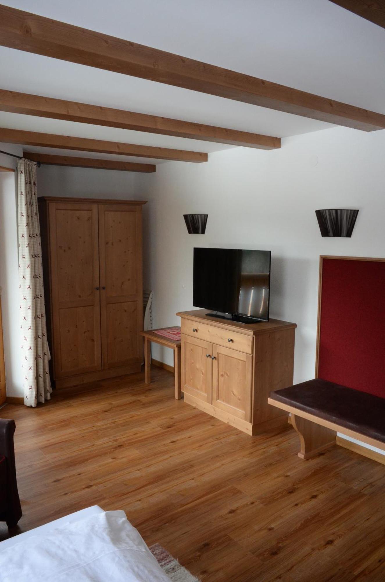 Appartements Tschol Martin Sankt Anton am Arlberg Rum bild