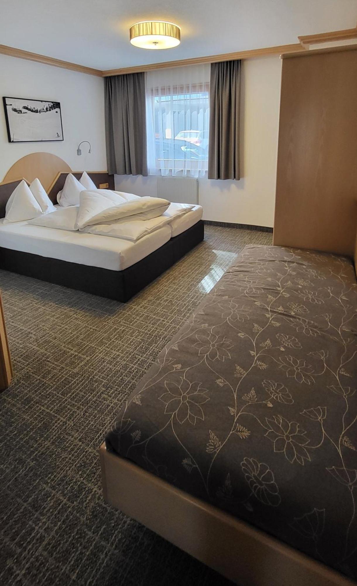 Appartements Tschol Martin Sankt Anton am Arlberg Rum bild